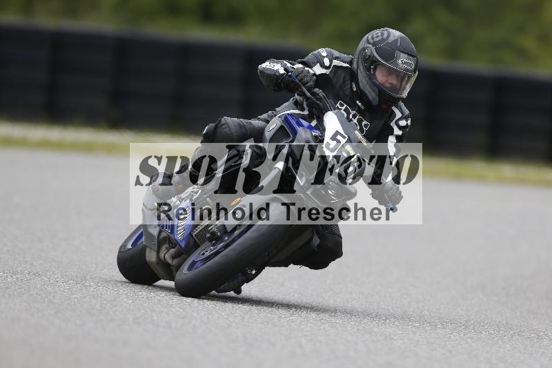 /Archiv-2024/13 22.04.2024 Plüss Moto Sport ADR/Einsteiger/56-1